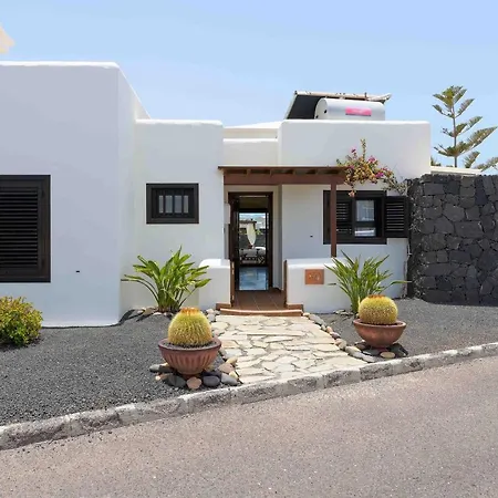 Villa Faro Park 37 *